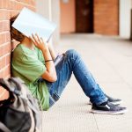 Governo quer que escolas denuncie os comportamentos