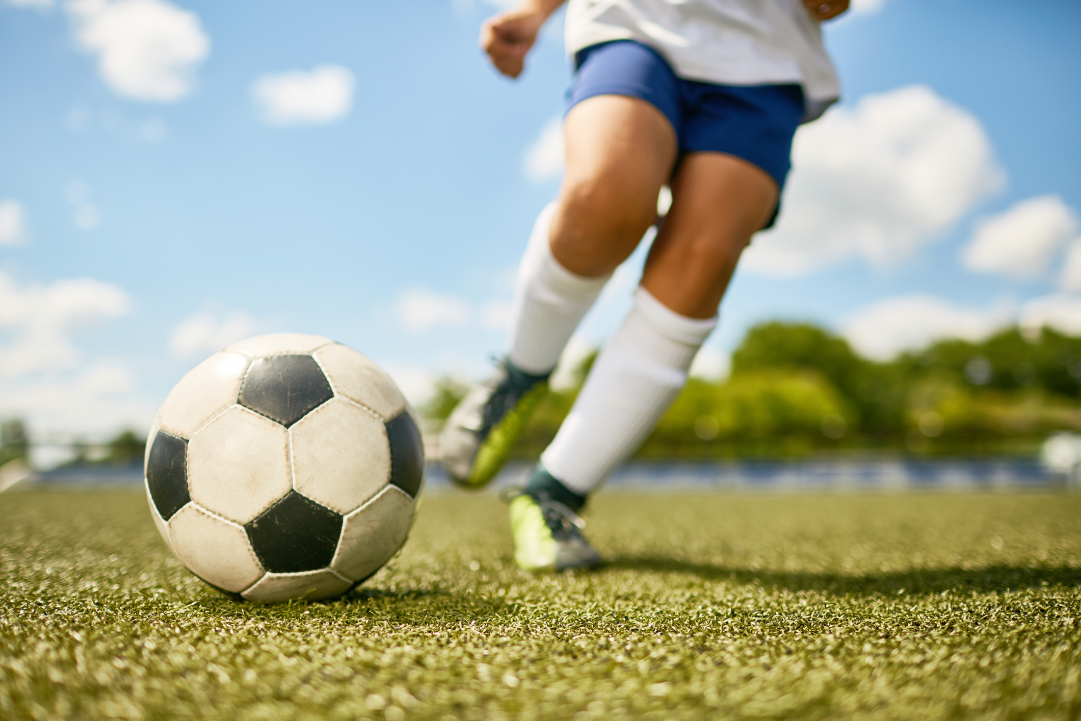 Os esportes podem trazer saúde para adultos e crianças